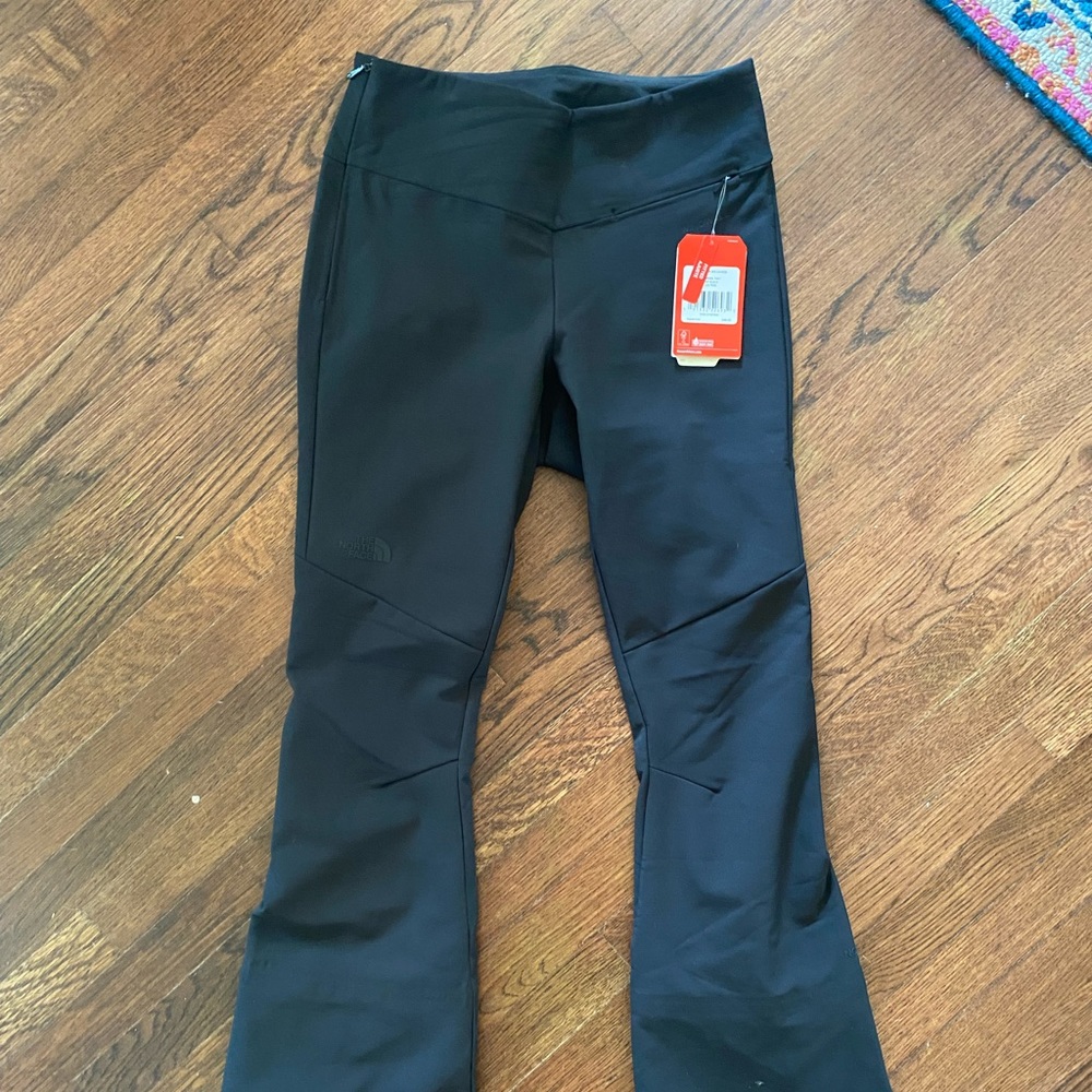 Brand New North Face Snoga Pants!